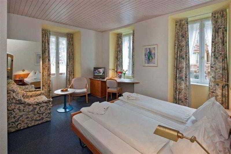 Hotel Metropol Saas-Fee Habitación foto
